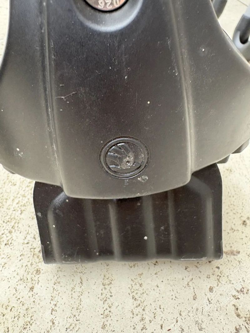 Příčníky a střešní nosiče THULE pro Škodu Superb 3. a 4. generace