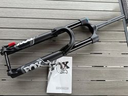 Vidlice Fox 38 Rhythm Float 170mm 27,5" - nova