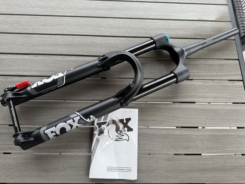 Vidlice Fox 38 Rhythm Float 170mm 27,5" - nova