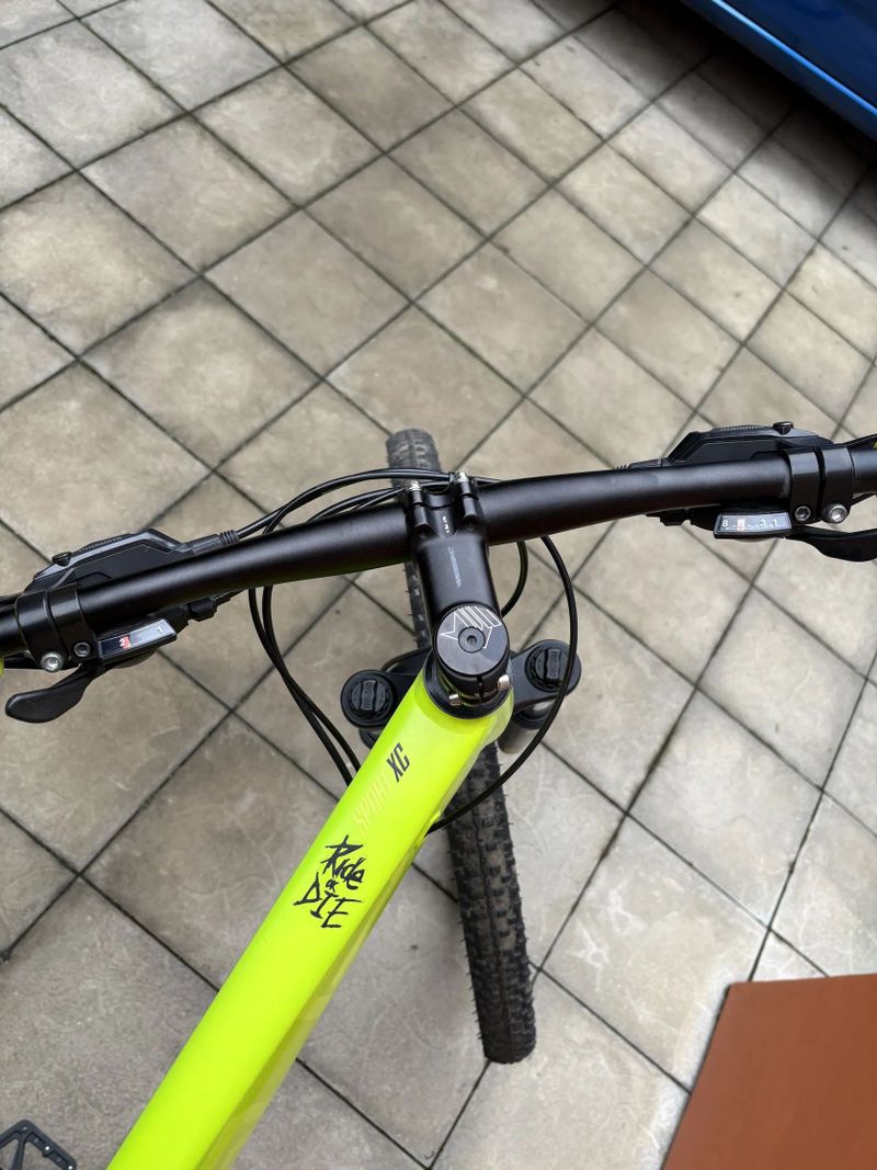 Superior Superior XC 819 matte lime/neon