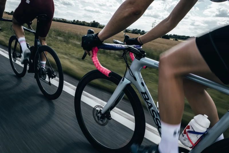 Silniční kolo Basso Diamante na Campagnolo Super Record EPS 12 speed a kolech Bora WTO 45 mm