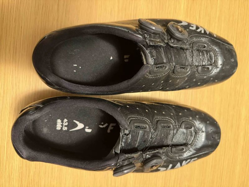 silniční tretry Lake