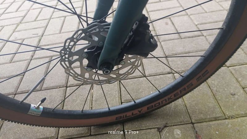 Superior F.L.Y 24 hydraulické brzdy