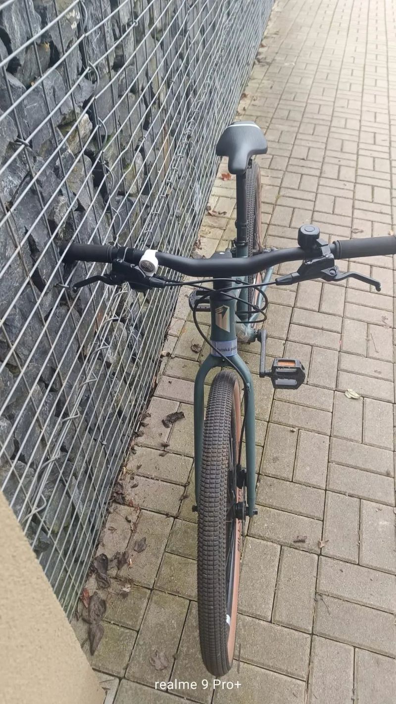 Superior F.L.Y 24 hydraulické brzdy