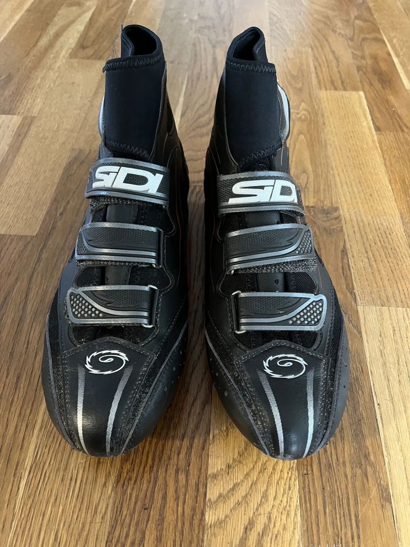 Zimní silniční tretry Sidi