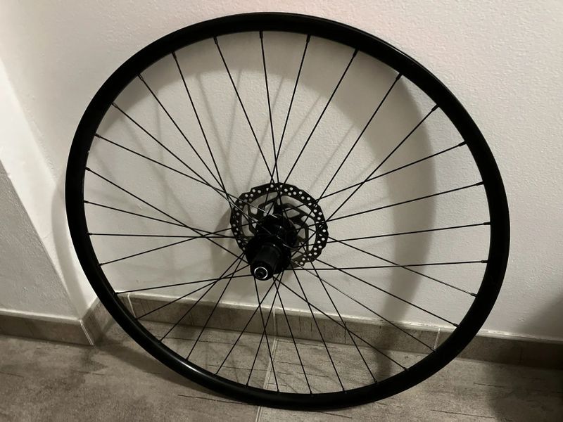 Bontrager zapletená kola 29”