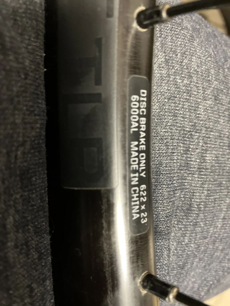 Bontrager zapletená kola 29”