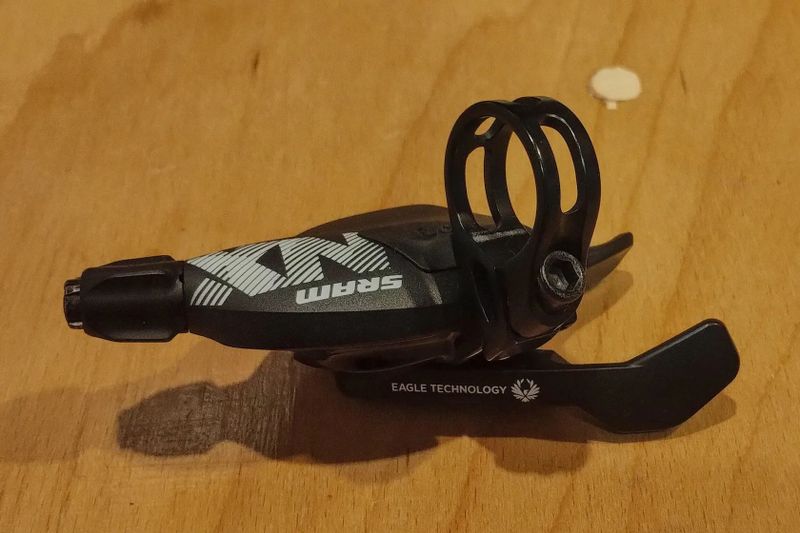  Sram NX Eagle pravá řadící páčka