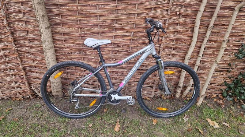 Author grand ASL cross