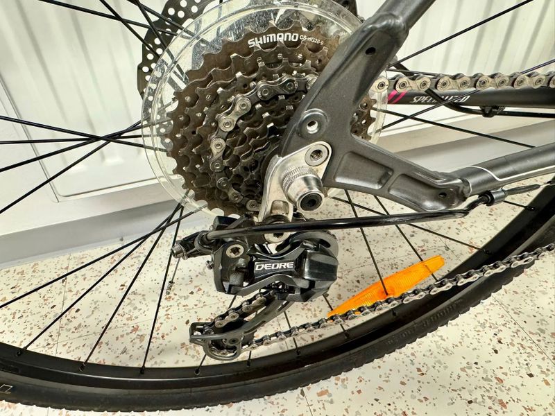 dámské trekingové kolo Specialized Ariel růžovo-černé téměř neježděné