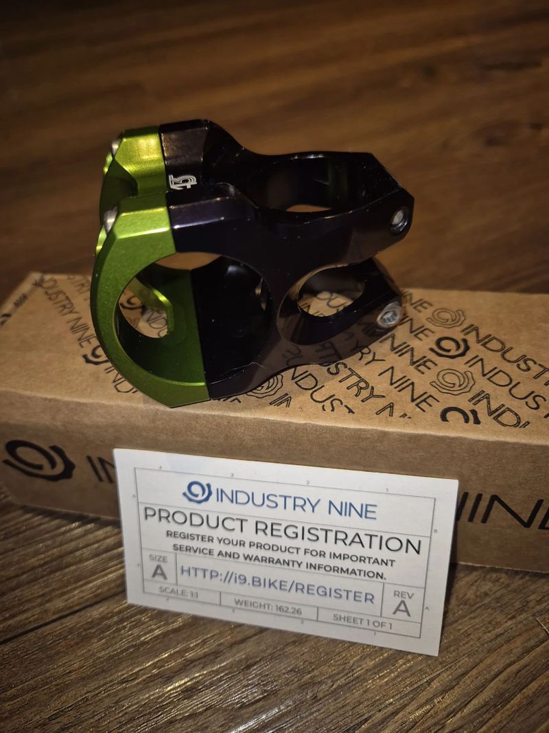 Představec Industry Nine A35 custom, 32mm