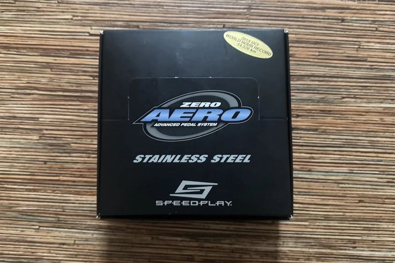  Speedplay Aero nášlapy s titanovou osou (Wahoo)