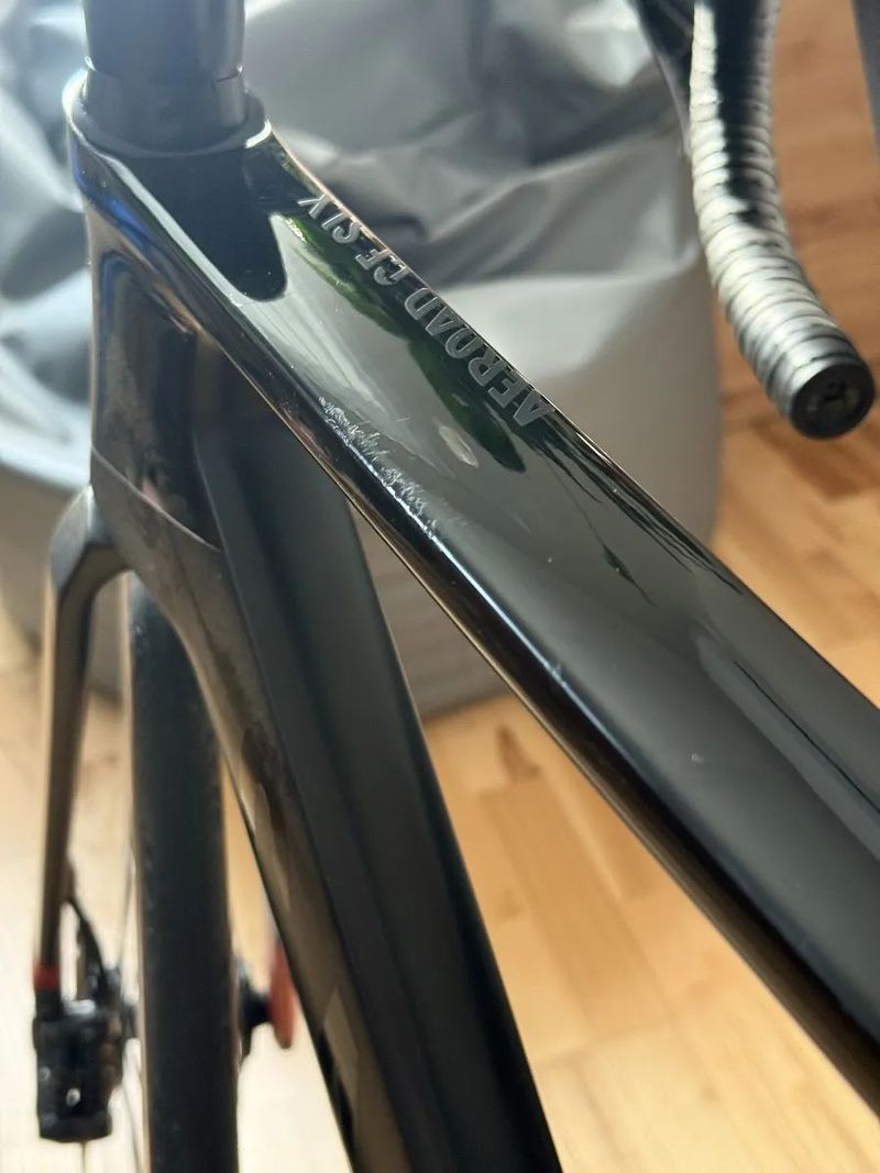 Canyon Aeroad CF SLX 8 Disc Di2