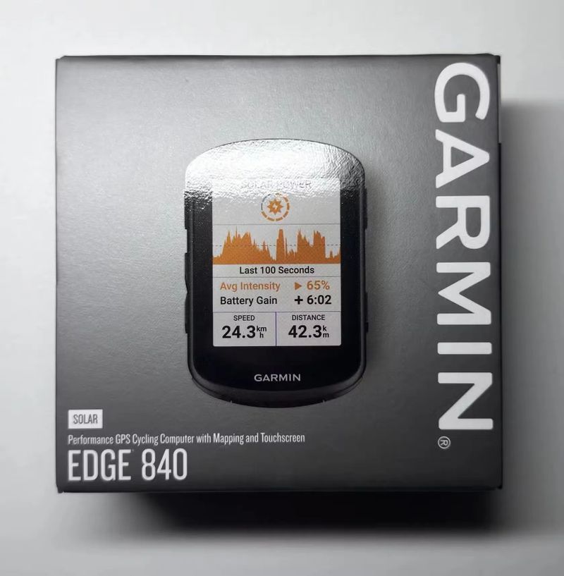 Garmin Edge 840 Solar - nový nerozbalený + TOPO mapy