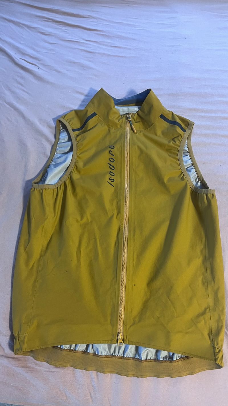 Isadore signature rain gilet 