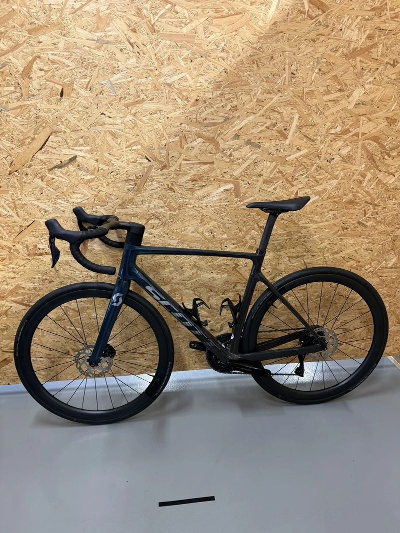 Scott Addict RC vel. L