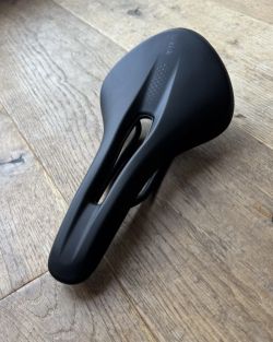 sedlo Fizik Tempo Aliante R5