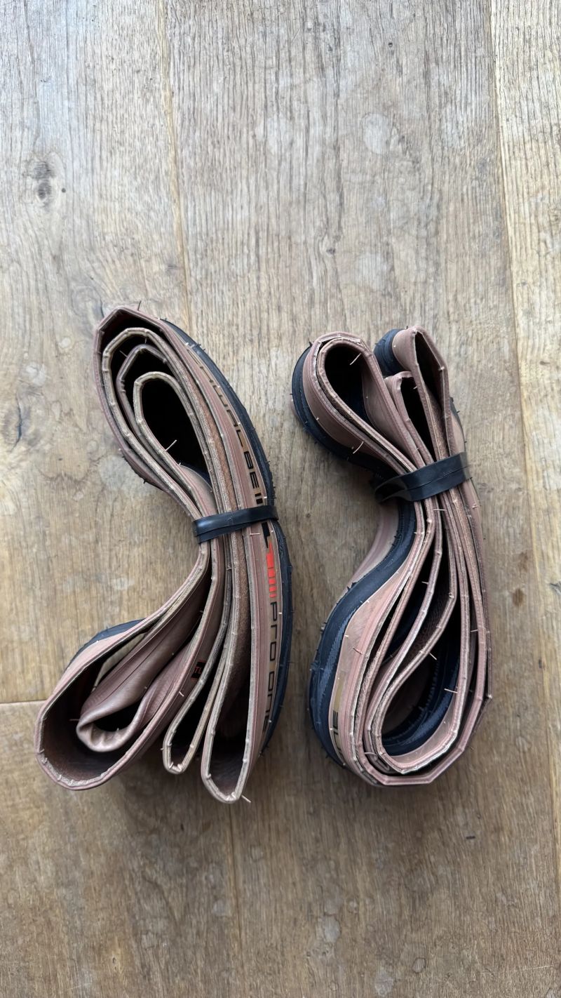 nové pláště Schwalbe Pro ONE Addix Race V-Guard TLE / 30+32mm