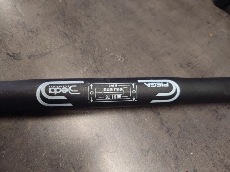 Řídítka Deda Piega 38cm 26.0