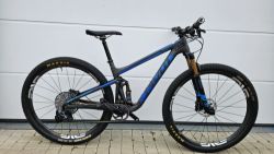 Pivot Cycles MACH 4 SL (velikost M)