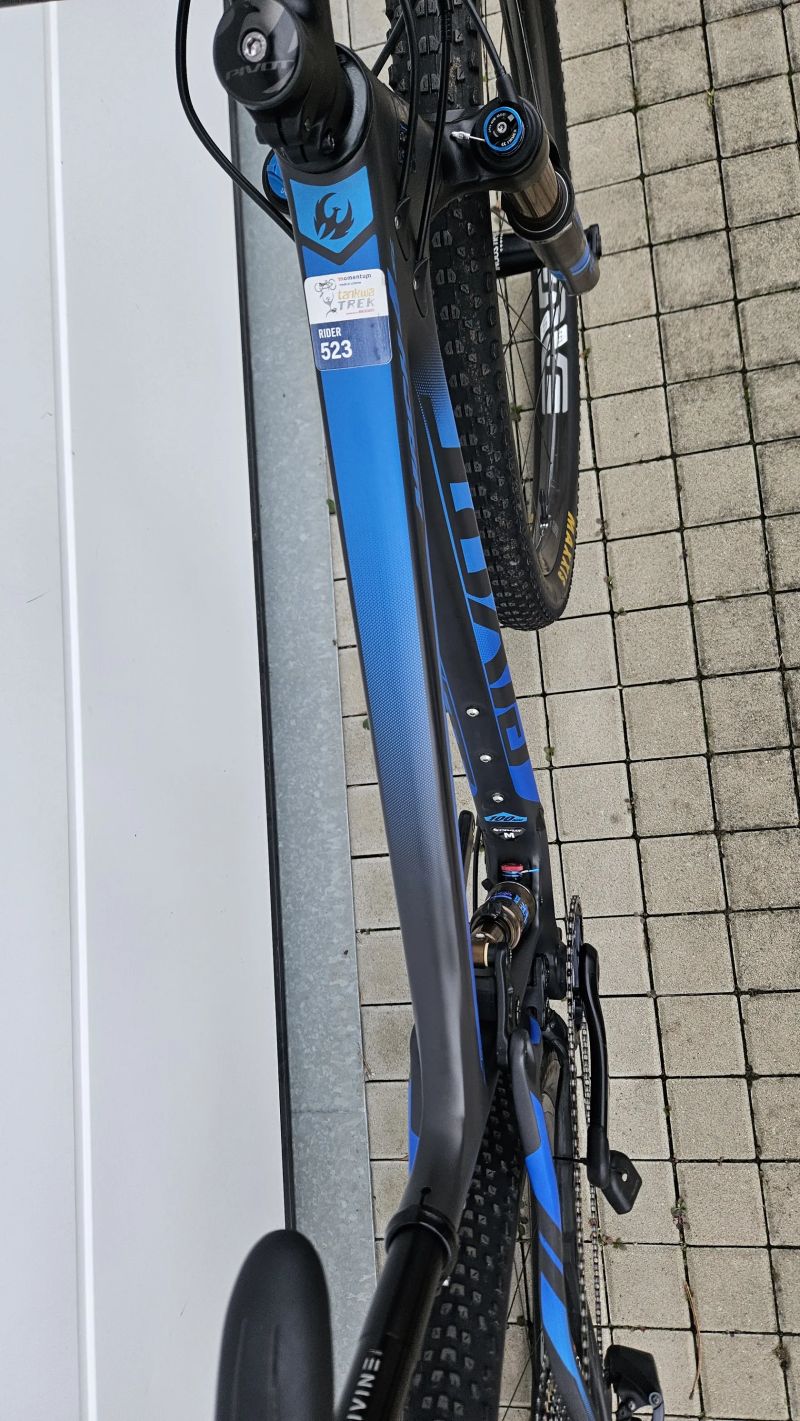 Pivot Cycles MACH 4 SL (velikost M)