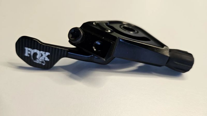 Díky FOX, SRAM, ROCK SHOX, SIGEYI, DT SWISS