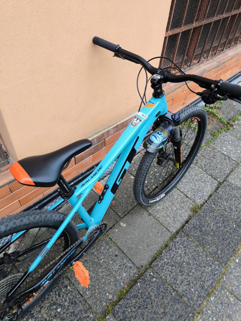 GT Avalanche Comp 27,5 vel. XS