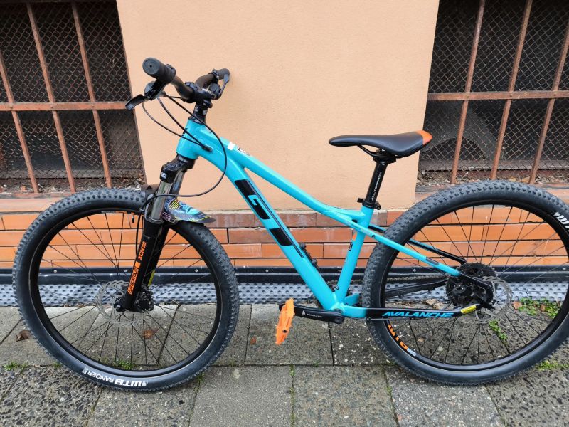 GT Avalanche Comp 27,5 vel. XS