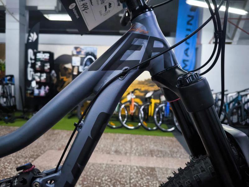 !!!NOVÝ!!! NS Bikes Nerd Mini 27,5" - naše stavba, pro juniory 140-155cm, Shimano Deore, zdvih 140mm