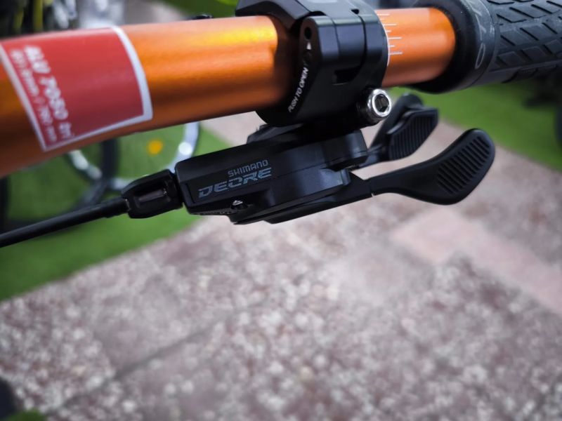 !!!NOVÝ!!! celoodpružený NS Bikes Nerd Mini 27,5" - stavba, pro juniory 140-155cm, zdvih 140mm