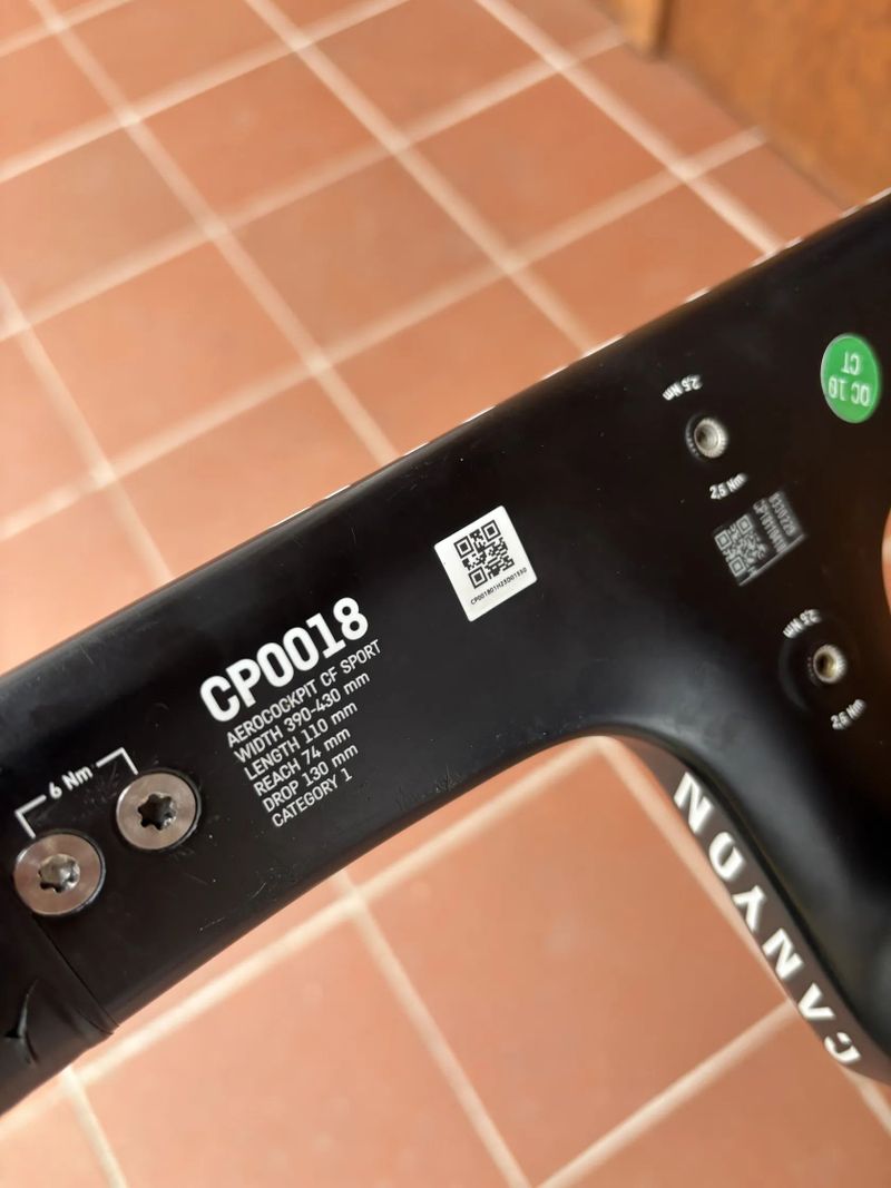 CANYON AEROAD CFR - vel. XS - DURA-ACE di2 2x12 - mírně použité