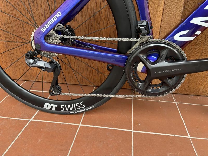 CANYON AEROAD CFR - vel. XS - ULTEGRA di2 2x12 - DT SWISS - NOVÉ