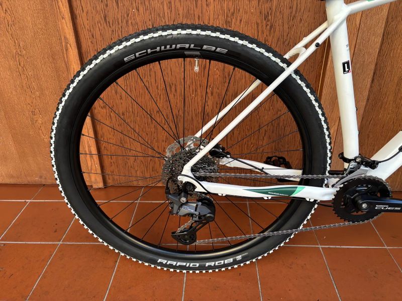 Škoda MTB29 -Shimano 2 x 10, vzduchová vidlice RST - vel. 20" - NOVÉ