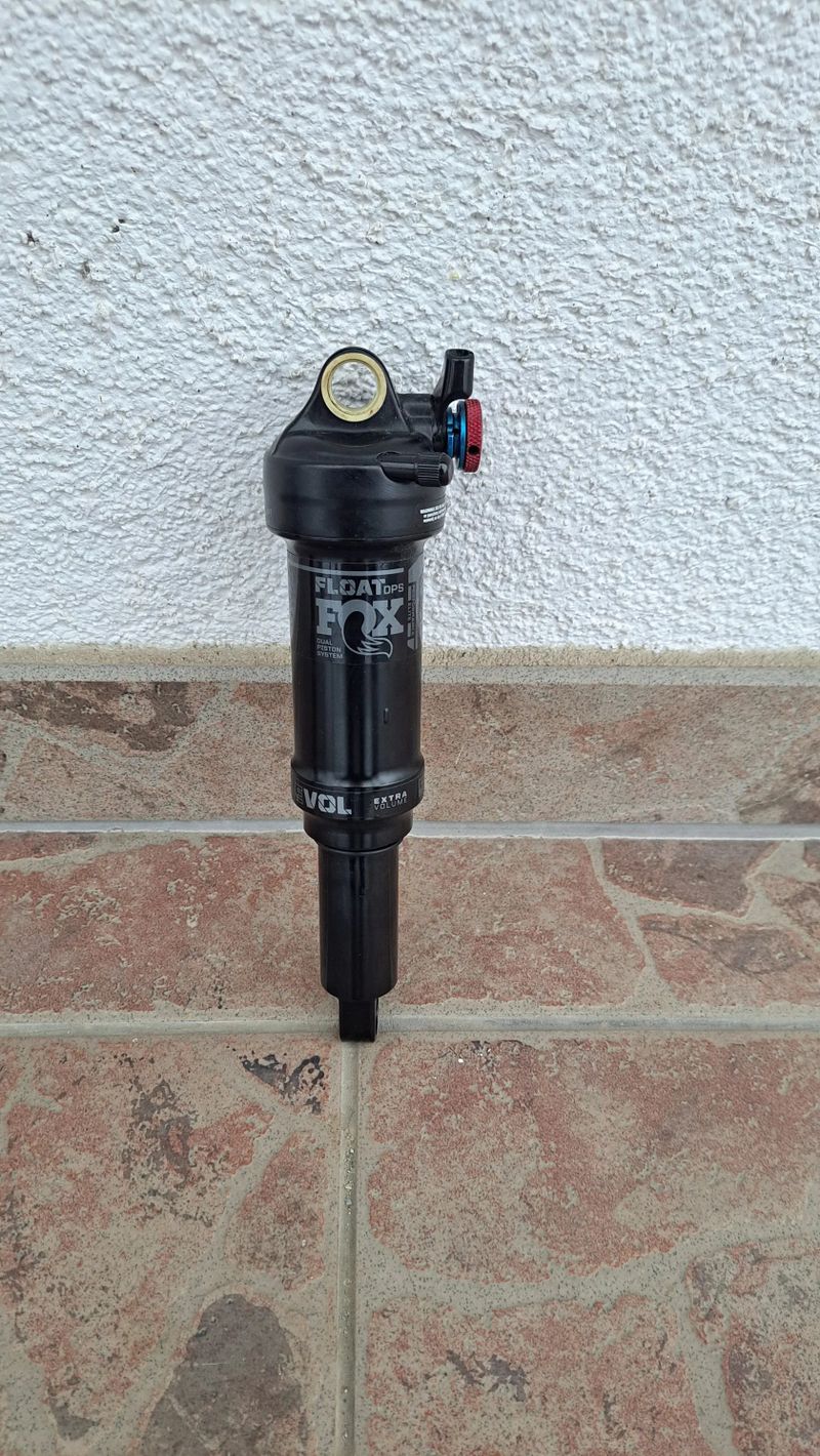 Vidlice Fox float 34 performance elite + tlumič Fox float dps performance 