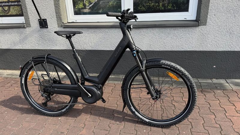 Nízkonástupové celoodpružené elektrokolo Moustache J.ALL