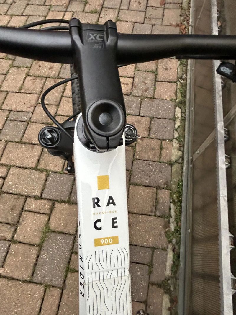 Rockride XC Race 900 GX AXS, karbon, kola 29, ele. sada SRAM