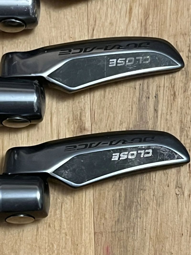 Rychloupinaky Shimano Dura-Ace typ 9000, par + navic