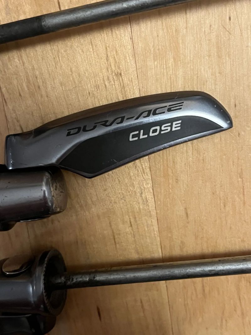 Rychloupinaky Shimano Dura-Ace typ 9000, par + navic