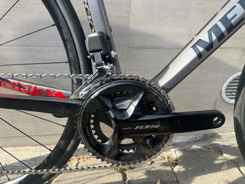 Karbonové silniční kolo Eddy Merckx Mourenx 69, nová sada Shimano 105 2x12s