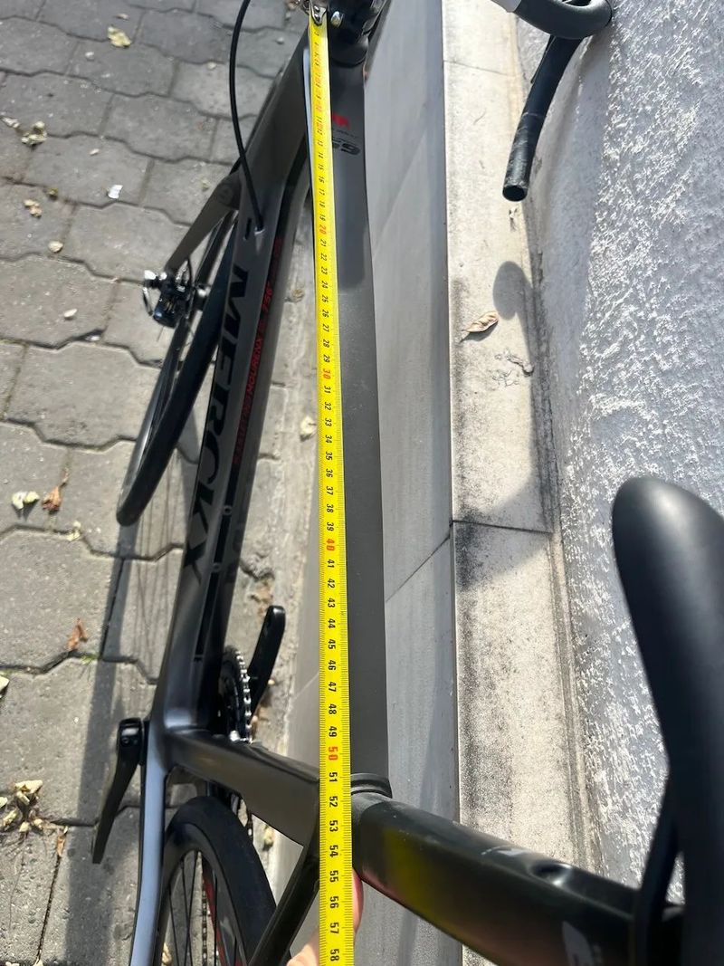 Karbonové silniční kolo Eddy Merckx Mourenx 69, nová sada Shimano 105 2x12s