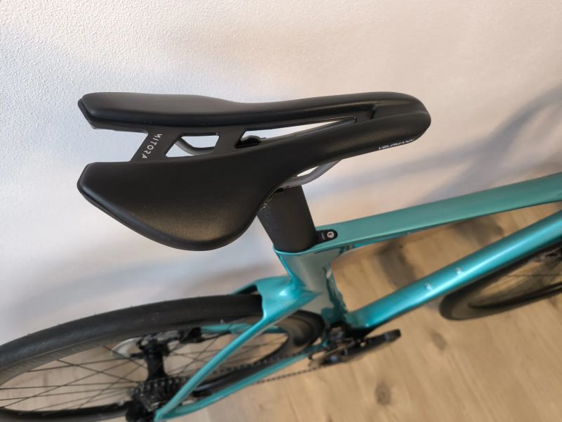 Bianchi Oltre Comp Ultegra Di2 12 SP 2025