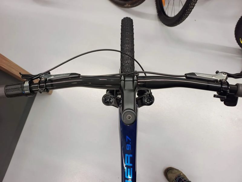 Trek PROCALIBER 9.7 GX AXS ROK 2024, vel. M/L ZÁRUKA