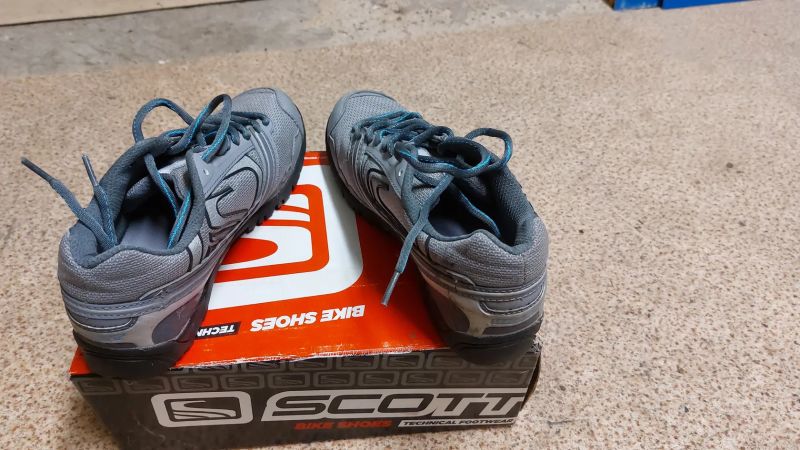 Dámské cykloturistické tretry Scott