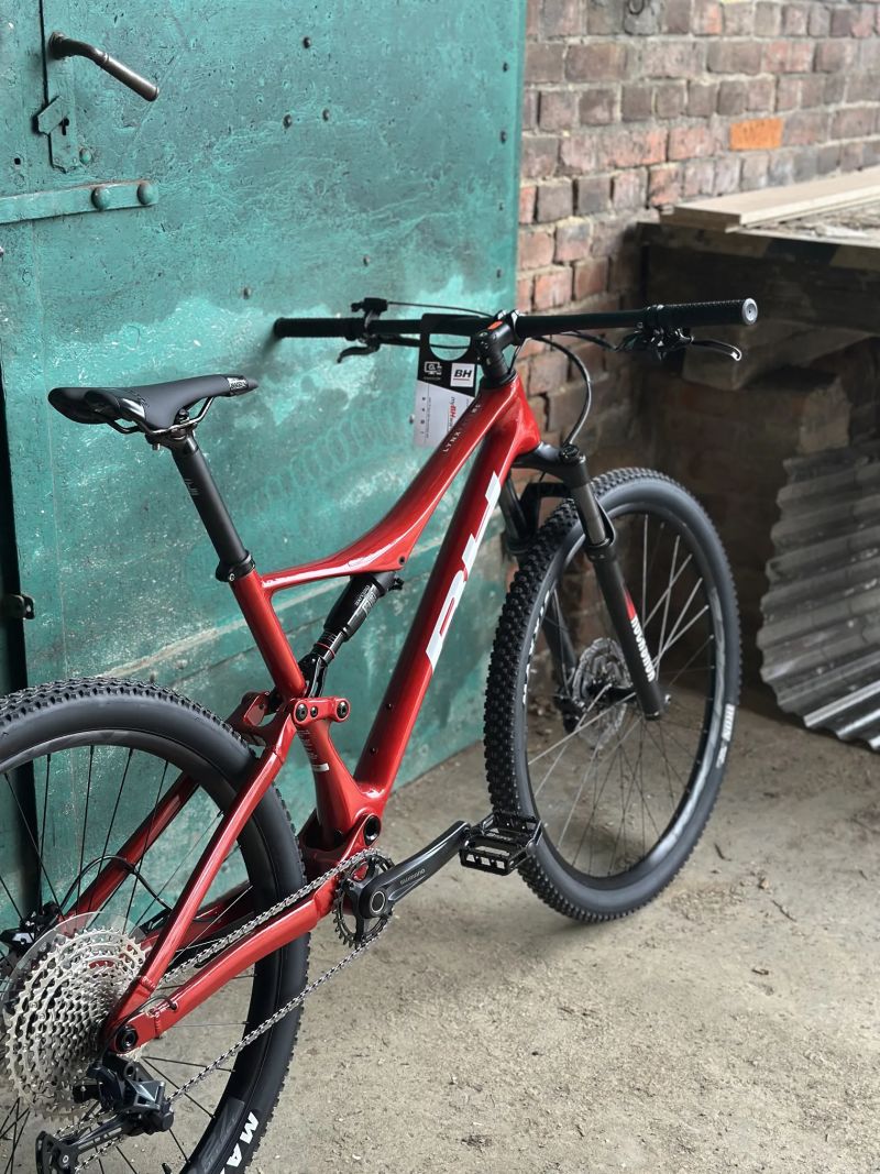 BH Lynx race (29”, L)