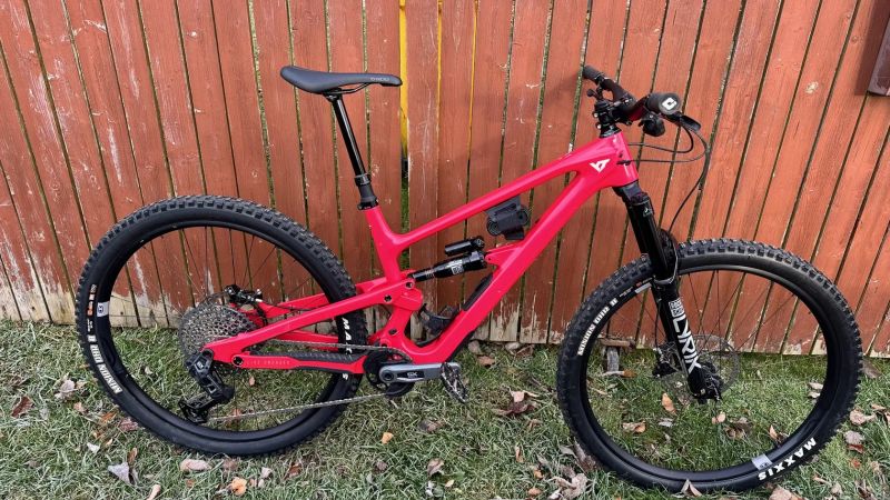 YT Industries Jeffsy Core 4, 2024