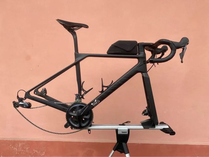 Pronájem kufru Thule Transition Roundtrip