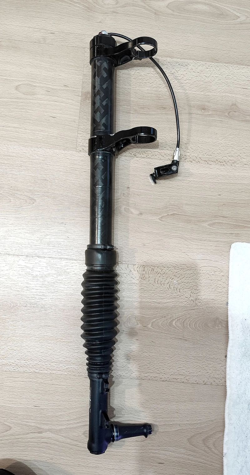 Lefty Carbon XLR 100,29"