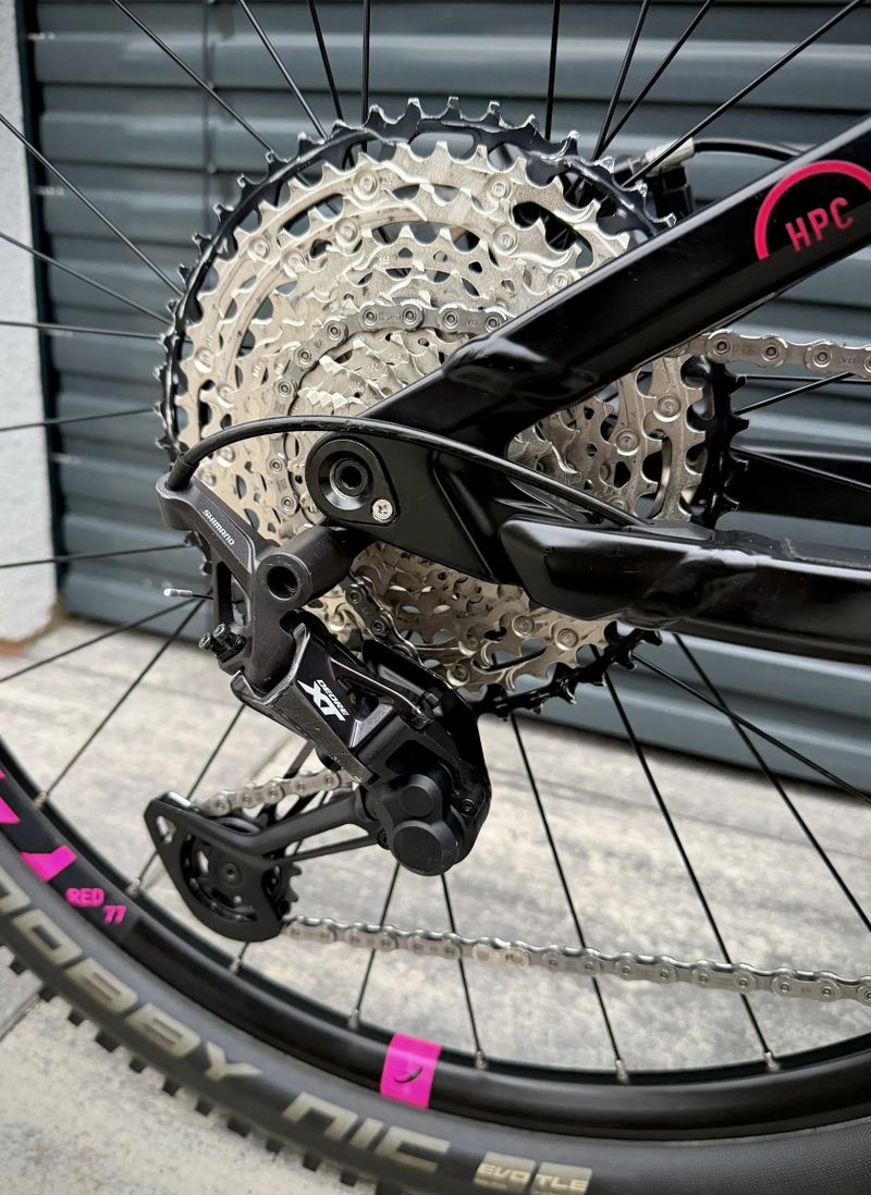 CUBE Sting WS 140 HPC RACE, vel. S, 27.5”