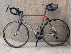 Silniční kolo Focus Cayo AL 105 (2016) – po servisu, doplňky v ceně