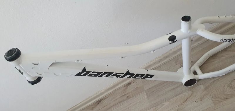 Crmo Banshee Scratch 